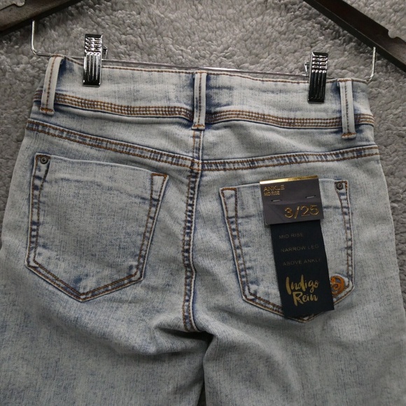 Indigo Rein Women's Sz 3 / 25 Mid Rise Ankle Denim Jeans Stonewashed - Picture 7 of 12